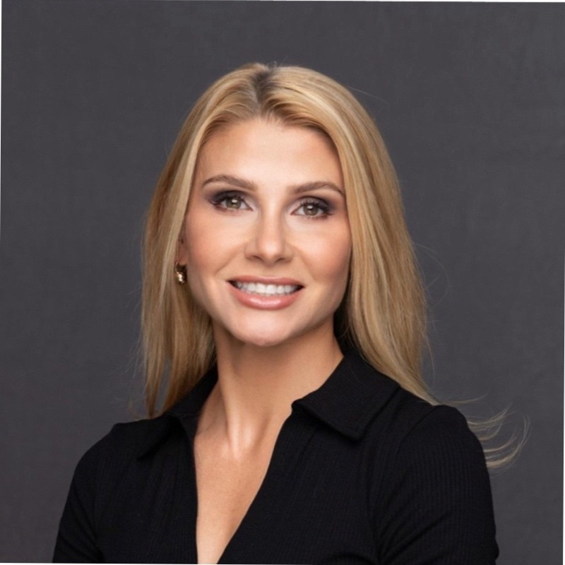 Renee Fosberg_600x600px